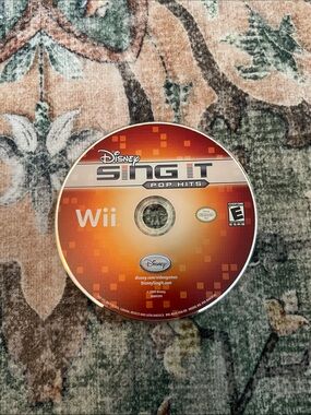 Disney Sing It: Pop Hits Wii Disc - Orange Gradient Artwork